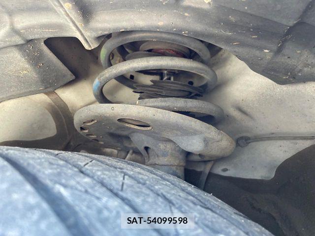 Toyota PRIUS ALPHA 2012-03 6816692-18