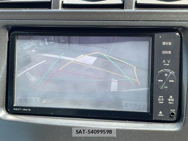 Toyota PRIUS ALPHA 2012-03 6816692-3