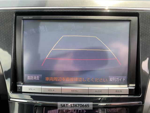 Toyota PRIUS ALPHA 2014-11 6816691-19