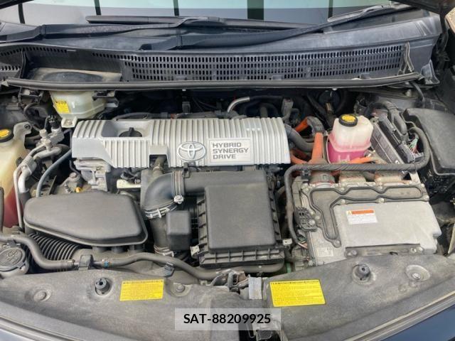 Toyota PRIUS ALPHA 2011-09 6911556-10