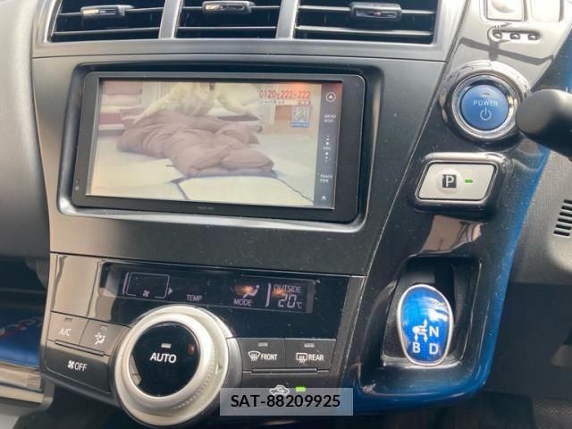 Toyota PRIUS ALPHA 2011-09 6911556-15