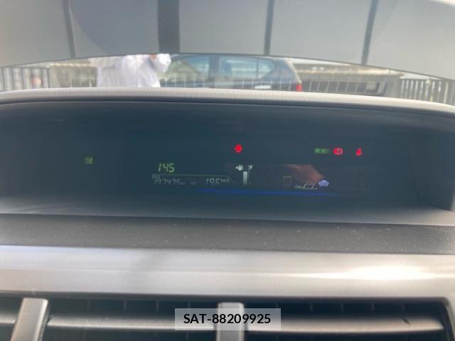 Toyota PRIUS ALPHA 2011-09 6911556-16