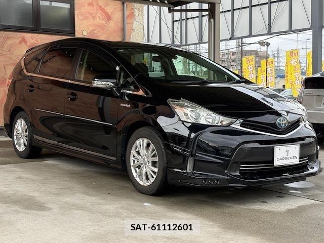 Toyota PRIUS ALPHA 2018-01 6911513-1