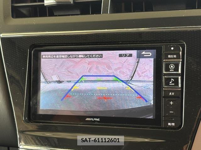 Toyota PRIUS ALPHA 2018-01 6911513-24