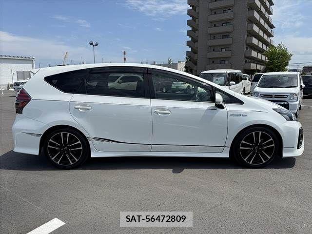 Toyota PRIUS ALPHA 2015-04 6911510-10