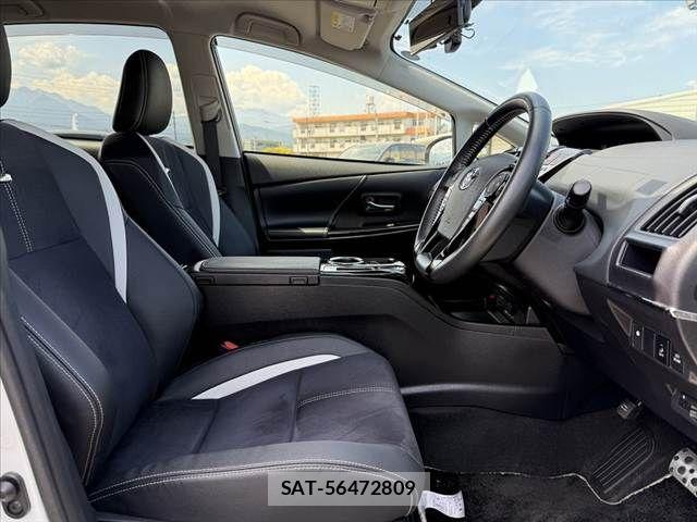 Toyota PRIUS ALPHA 2015-04 6911510-15