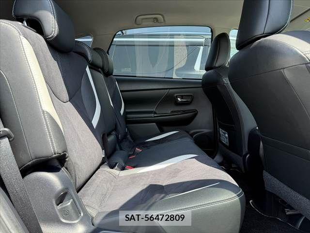 Toyota PRIUS ALPHA 2015-04 6911510-17