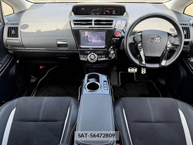 Toyota PRIUS ALPHA 2015-04 6911510-1