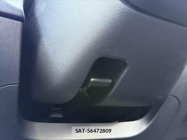 Toyota PRIUS ALPHA 2015-04 6911510-27
