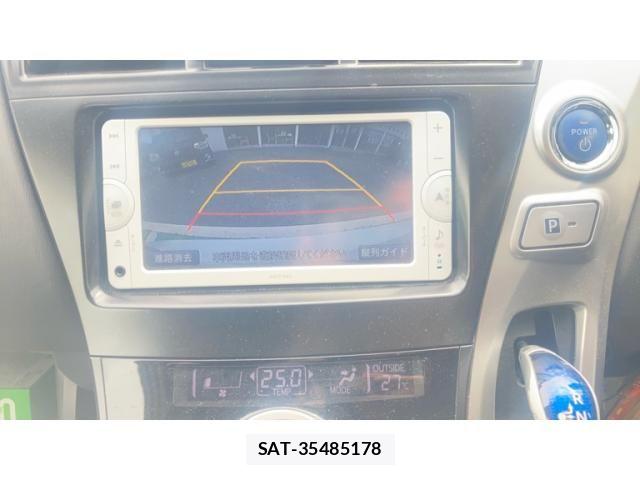 Toyota PRIUS ALPHA 2013-06 6911538-13