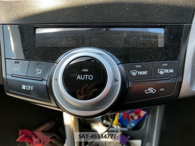 Toyota PRIUS ALPHA 2011-09 6911554-22