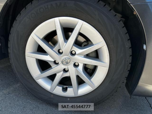 Toyota PRIUS ALPHA 2011-09 6911554-5