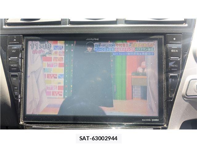 Toyota PRIUS ALPHA 2014-02 6911533-19