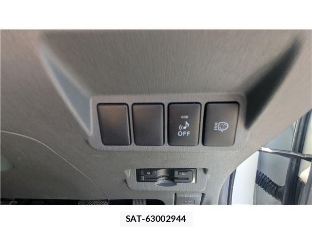Toyota PRIUS ALPHA 2014-02 6911533-22