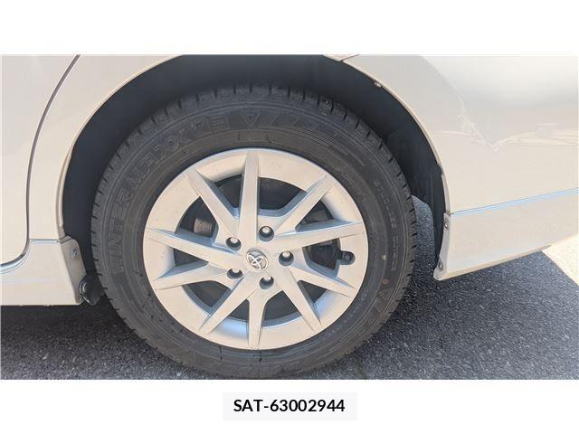 Toyota PRIUS ALPHA 2014-02 6911533-29