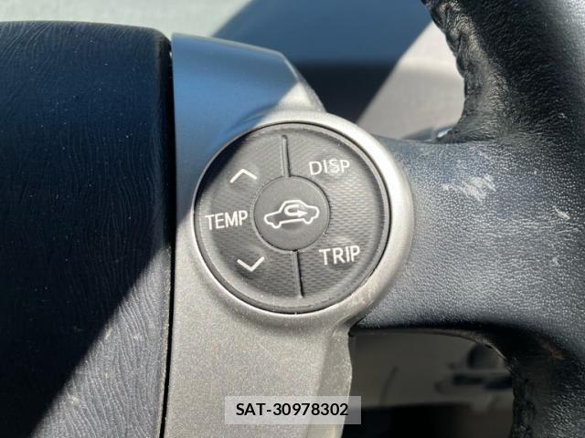Toyota PRIUS ALPHA 2014-11 6911532-13