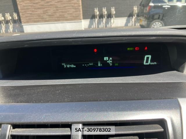 Toyota PRIUS ALPHA 2014-11 6911532-15