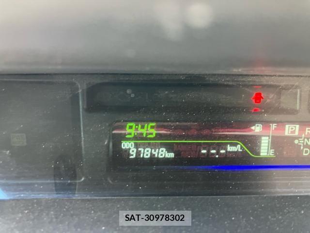Toyota PRIUS ALPHA 2014-11 6911532-16
