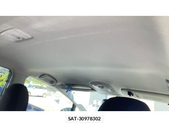 Toyota PRIUS ALPHA 2014-11 6911532-25