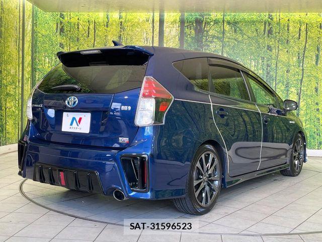 Toyota PRIUS ALPHA 2016-07 6919724-16