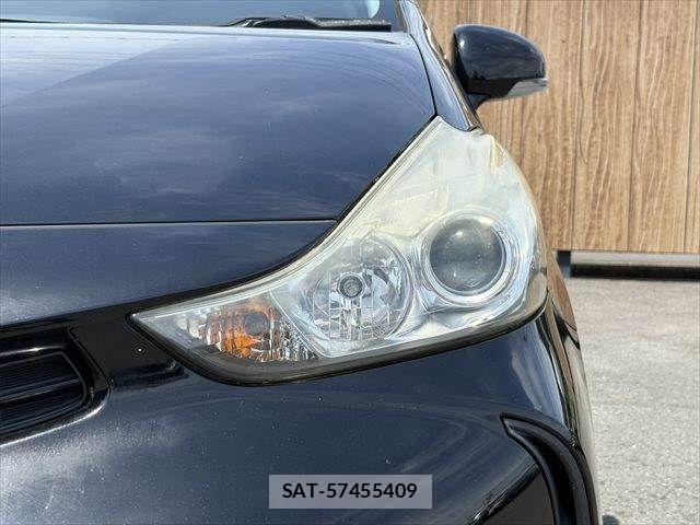 Toyota PRIUS ALPHA 2015-02 6911523-22