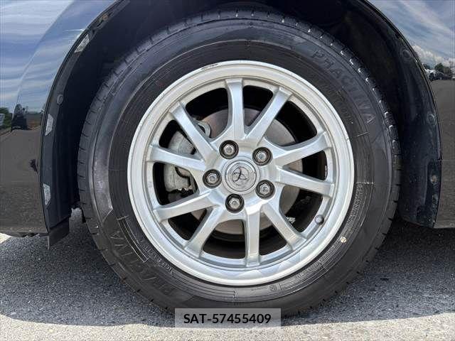 Toyota PRIUS ALPHA 2015-02 6911523-28
