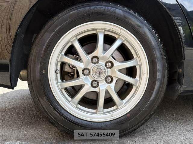 Toyota PRIUS ALPHA 2015-02 6911523-29