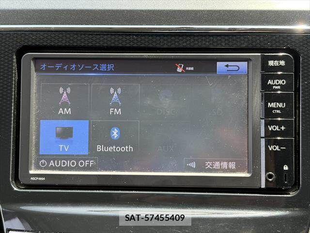 Toyota PRIUS ALPHA 2015-02 6911523-4