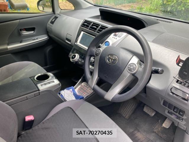 Toyota PRIUS ALPHA 2012-07 6911565-9