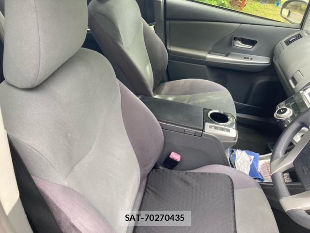 Toyota PRIUS ALPHA 2012-07 6911565-10