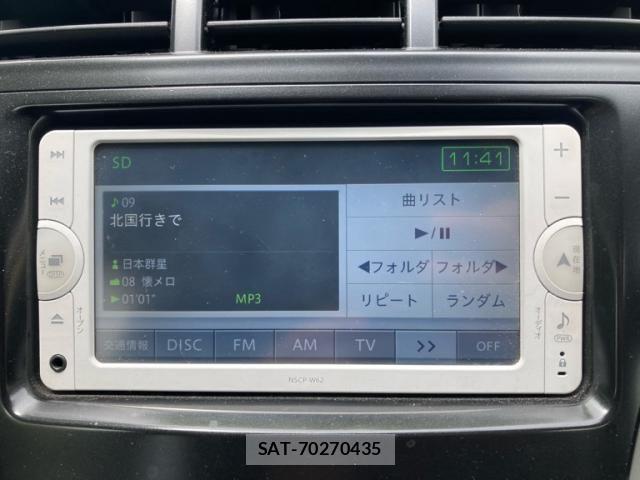 Toyota PRIUS ALPHA 2012-07 6911565-18