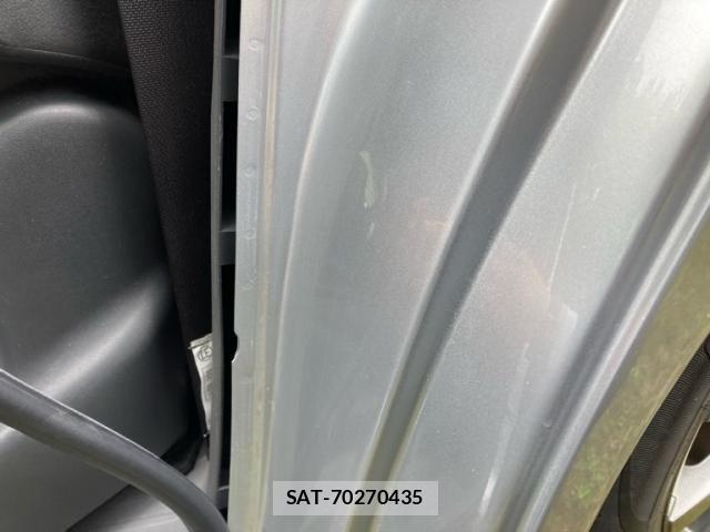 Toyota PRIUS ALPHA 2012-07 6911565-26