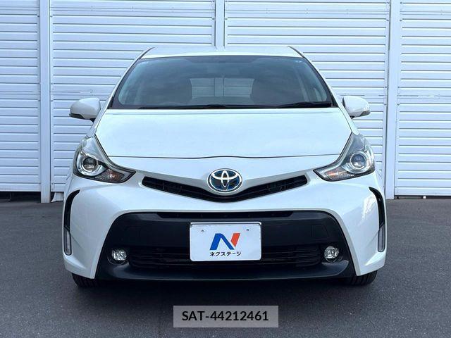 Toyota PRIUS ALPHA 2017-02 6911515-16