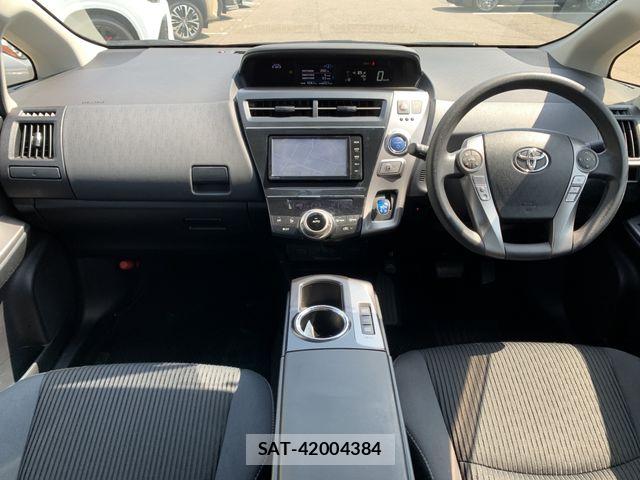 Toyota PRIUS ALPHA 2015-03 6911518-1