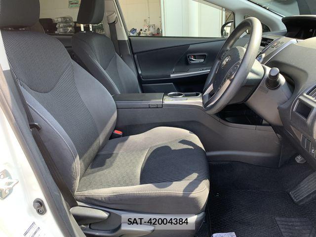 Toyota PRIUS ALPHA 2015-03 6911518-21
