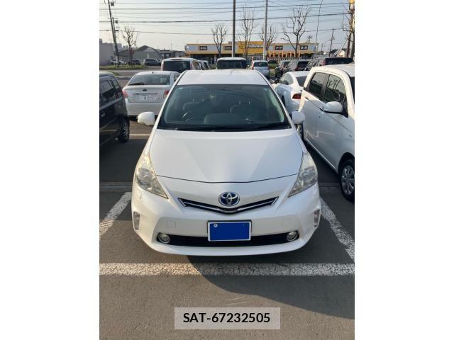 Toyota PRIUS ALPHA 2011-06 6911552-0