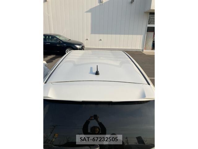 Toyota PRIUS ALPHA 2011-06 6911552-8