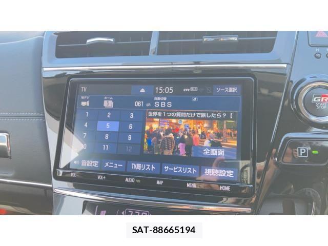 Toyota PRIUS ALPHA 2018-11 6903404-24
