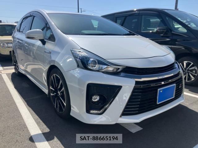 Toyota PRIUS ALPHA 2018-11 6903404-3
