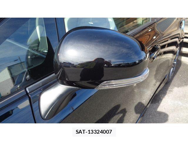 Toyota PRIUS ALPHA 2015-06 6997444-11