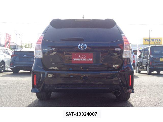 Toyota PRIUS ALPHA 2015-06 6997444-13