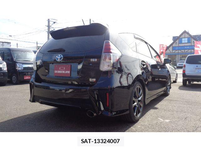 Toyota PRIUS ALPHA 2015-06 6997444-19