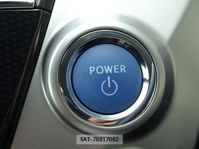 Toyota PRIUS ALPHA 2019-03 6997469-10