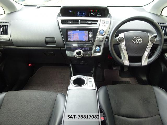 Toyota PRIUS ALPHA 2019-03 6997469-1