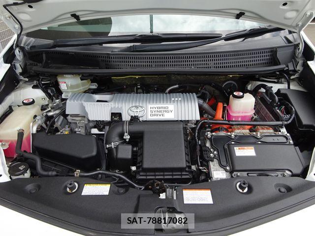 Toyota PRIUS ALPHA 2019-03 6997469-3