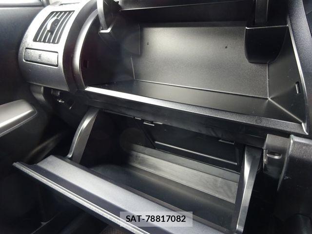 Toyota PRIUS ALPHA 2019-03 6997469-7
