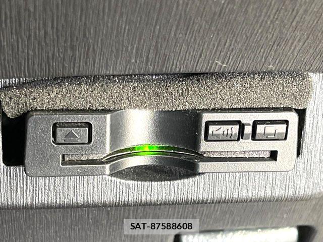 Toyota PRIUS ALPHA 2015-04 6997437-5