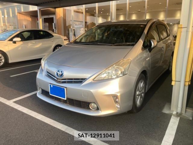 Toyota PRIUS ALPHA 2012-10 6997453-3
