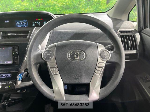 Toyota PRIUS ALPHA 2016-02 7021304-11