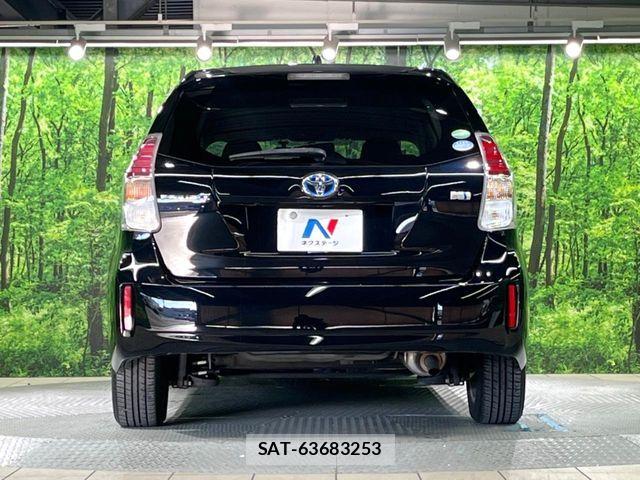 Toyota PRIUS ALPHA 2016-02 7021304-15